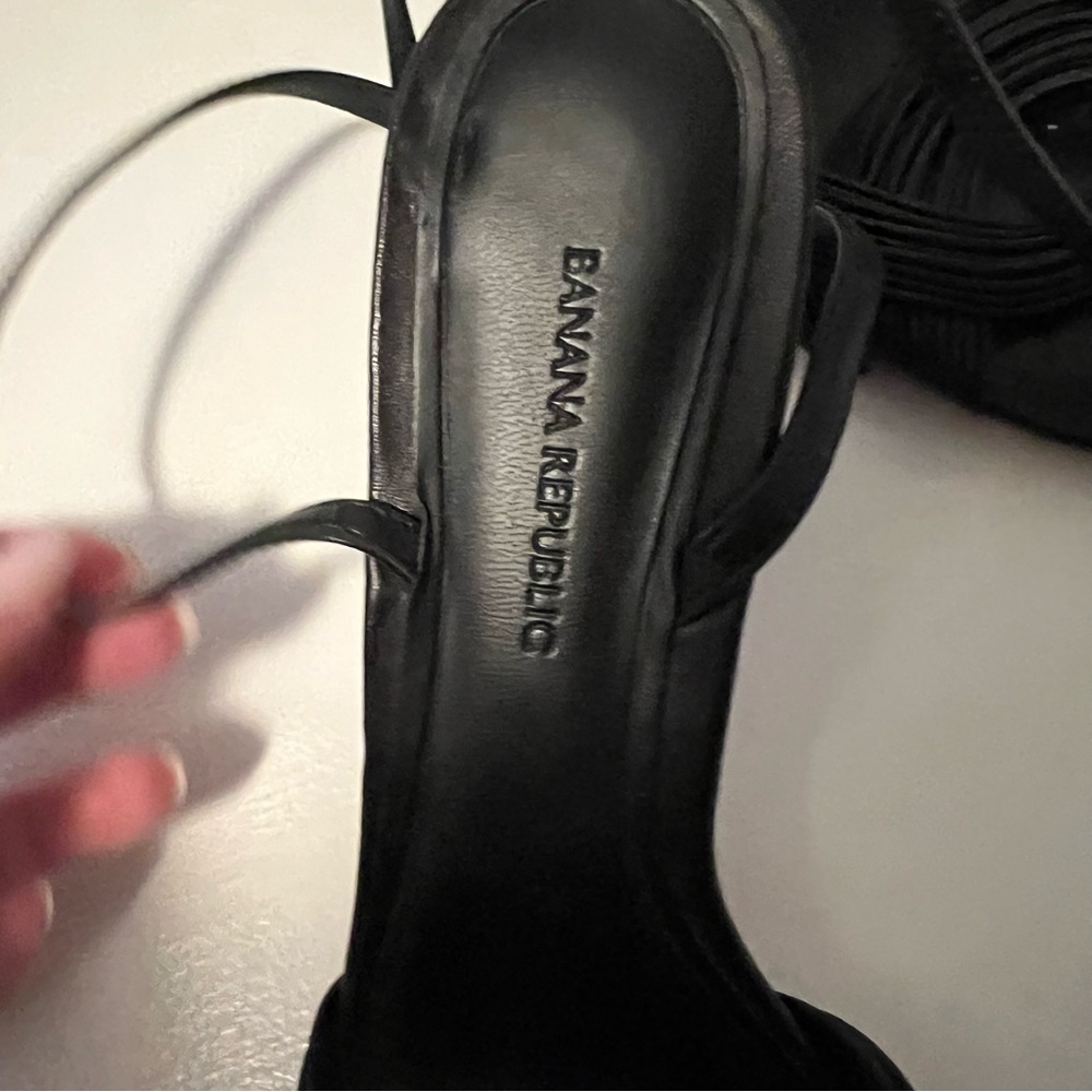 Banana Republic Black Disco Heel - Picture 3 of 8